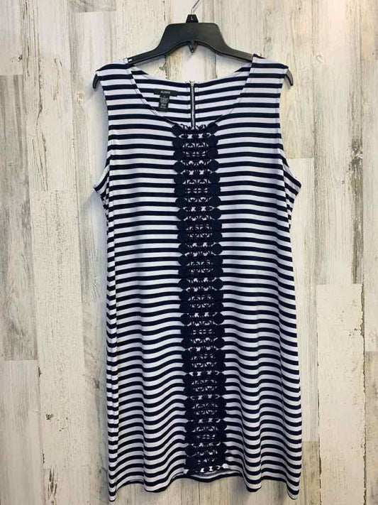 ALFANI Dresses and Skirts Size L NAVY/WHT Stripe SLEEVELESS Dress