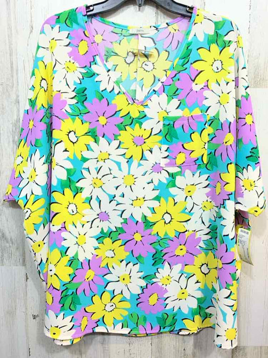 NWT JODIFL Tops Size M WHT/PRPL/YLOW Floral BAT SLEEVES/V NECK Blouse