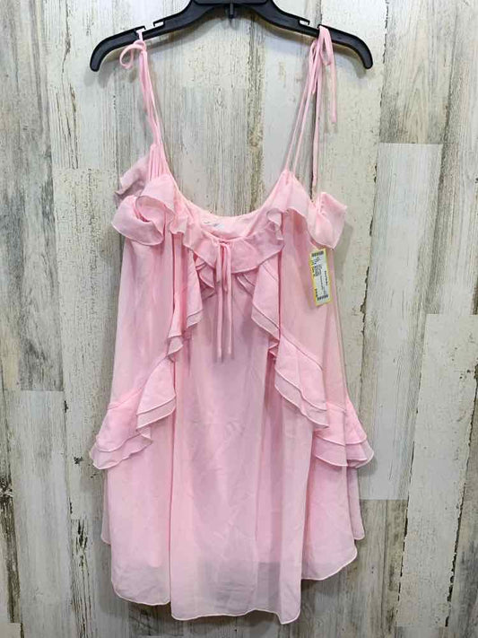 PRE-OWNED WILD FABLE Dresses and Skirts Size XL BLUSH Solid Dress