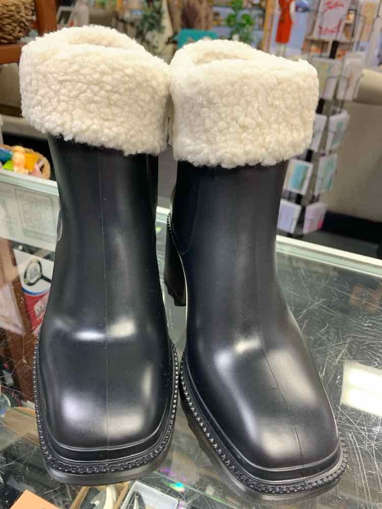 NWT INC SHOES Shoe Size 7 Black Rubber KNEE HIGH RAIN BOOTS W/FAUX FUR TOP