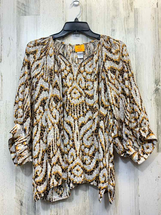 PRE-OWNED RUBY RD PLUS SIZES Size 1X YELLOW/BLACK/GRAY/GOLD CHEETAH PRINT TOP/YE