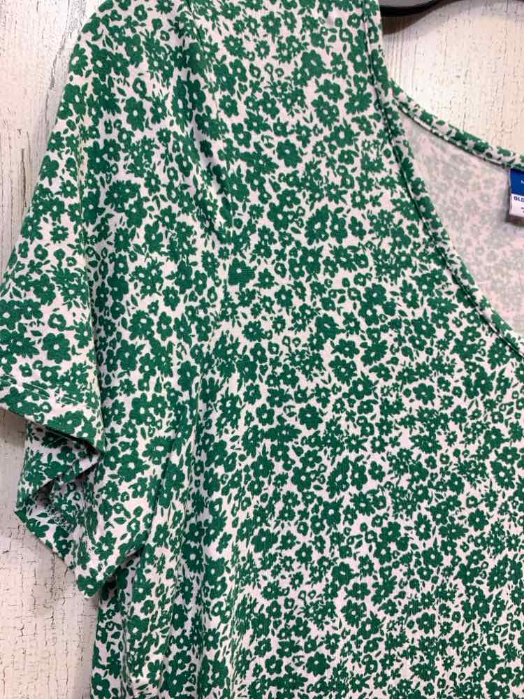 PRE-OWNED OLD NAVY Tops Size L GREEN/WHITE Floral SHORT SLEEVES Shirt/SHORT SLEE