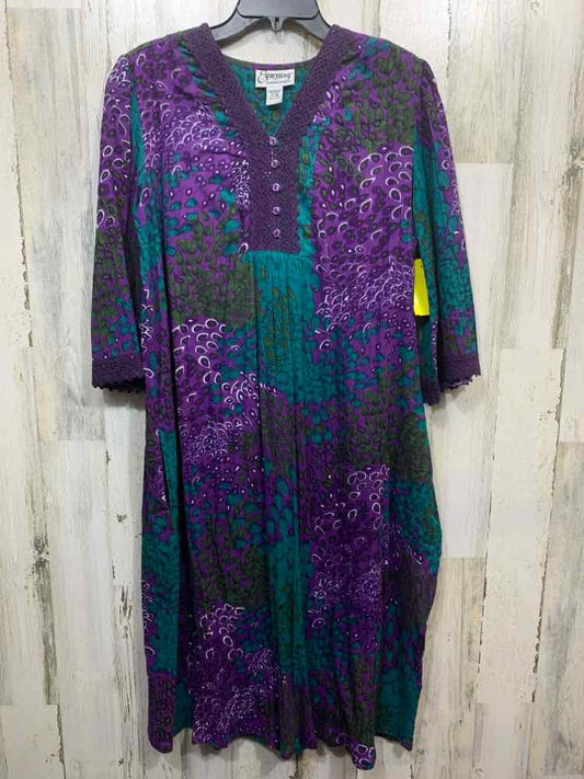 PRE-OWNED EXPRESSIONS/VINTAGE LOUNGEWEAR TUNIC DRESS W/ CROCHET KNIT V-NECK SPLI