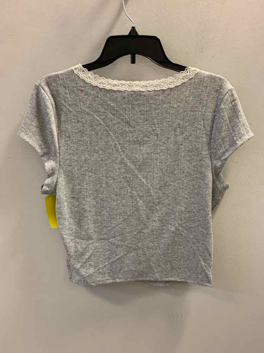 NWT WILD FABLE Tops Size XL Gray SHORT SLEEVES TOP