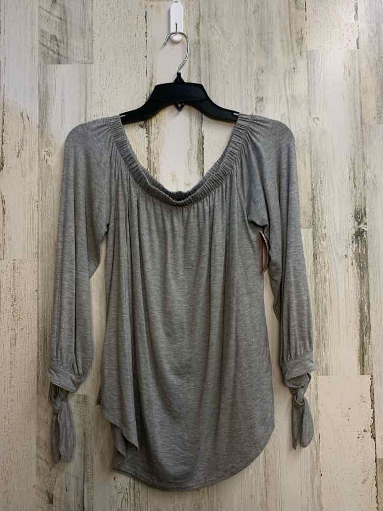 PRE-OWNED TART Tops Size S LIGHT GRAY LONG SLEEVES TOP/OFF THE SHOULDER TOP