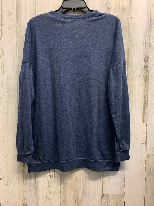 PRE-OWNED Tops Size L BLUE/WHITE WRITING LONG SLEEVES TOP/BLUE/WHITE LONG SLEEVE