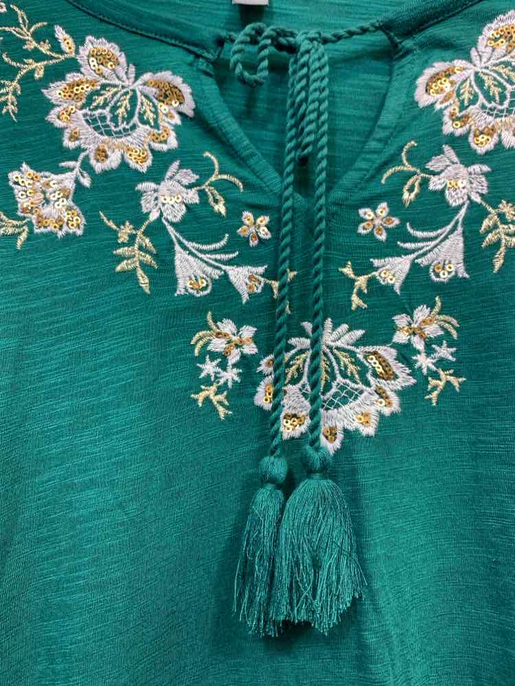 NWT STYLE & CO/EMBROIDERED LONG SLEEVE TASSLE TIE NECK PEASANT TOP