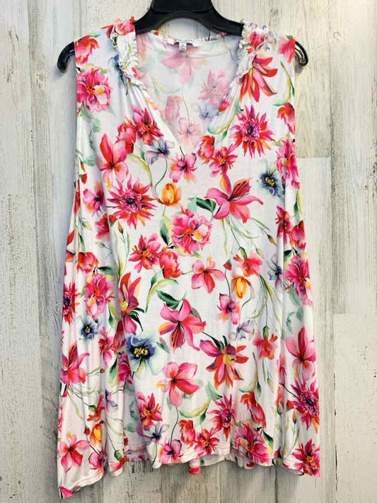 PRE-OWNED ROSE & OLIVE PLUS SIZES Size 1X WHT/MULT-COLOR Floral SLEEVELESS TOP