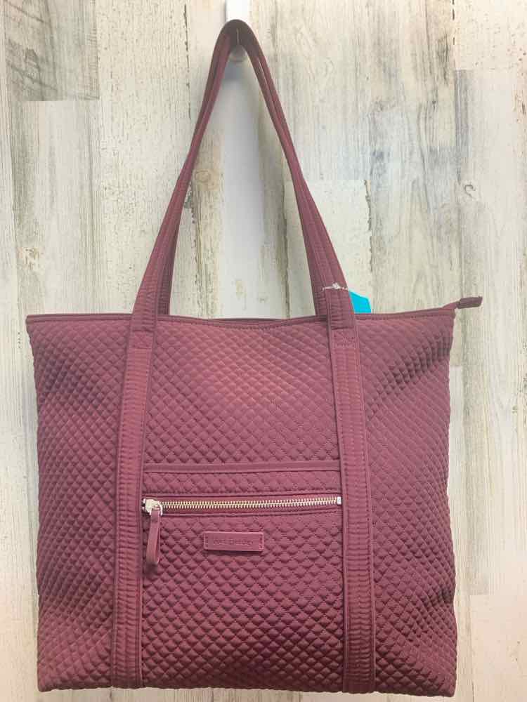 PRE-OWNED VERA BRADLEY WINE Purse/WINE COLORED MULLED VERA BRADLEY TOTE PURSE. F