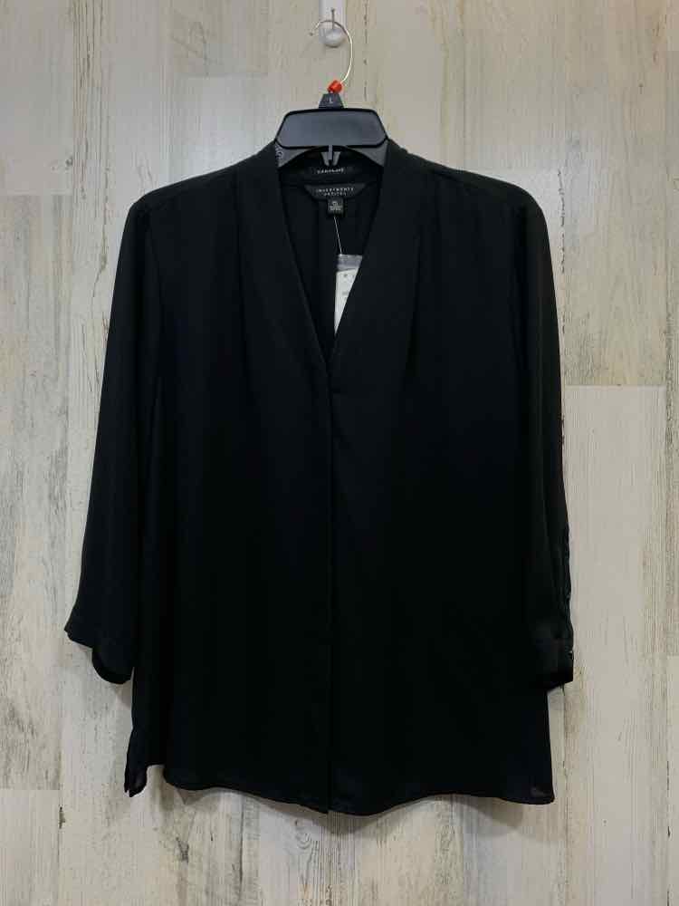 NWT INVESTMENTS Tops Size PL Black 3/4 LENGTH TOP