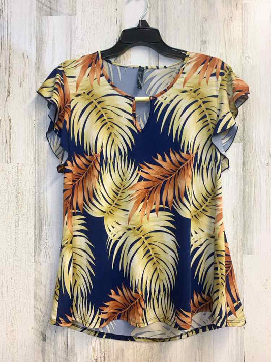 ASHLEY BLUE Tops Size PL BLU/YEL/RUST TROPICAL LEAVES FLUTTER TOP