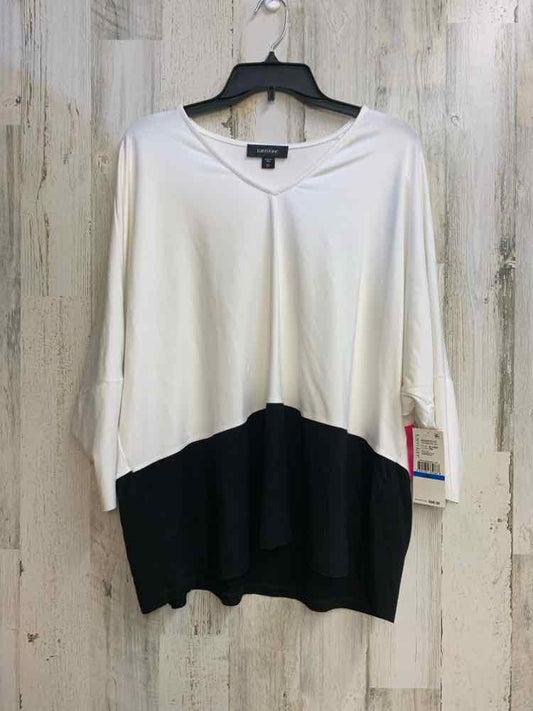 NWT KAREN KANE Tops Size XL WHT/BLK BAT SLEEVES TOP