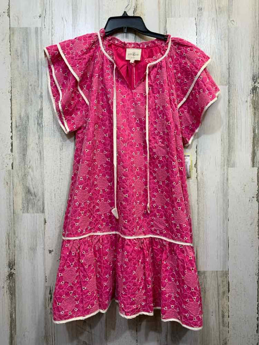 NWT UMGEE Dresses and Skirts Size M PNK/WHT Eyelet RUFFLE SLEEVE Dress