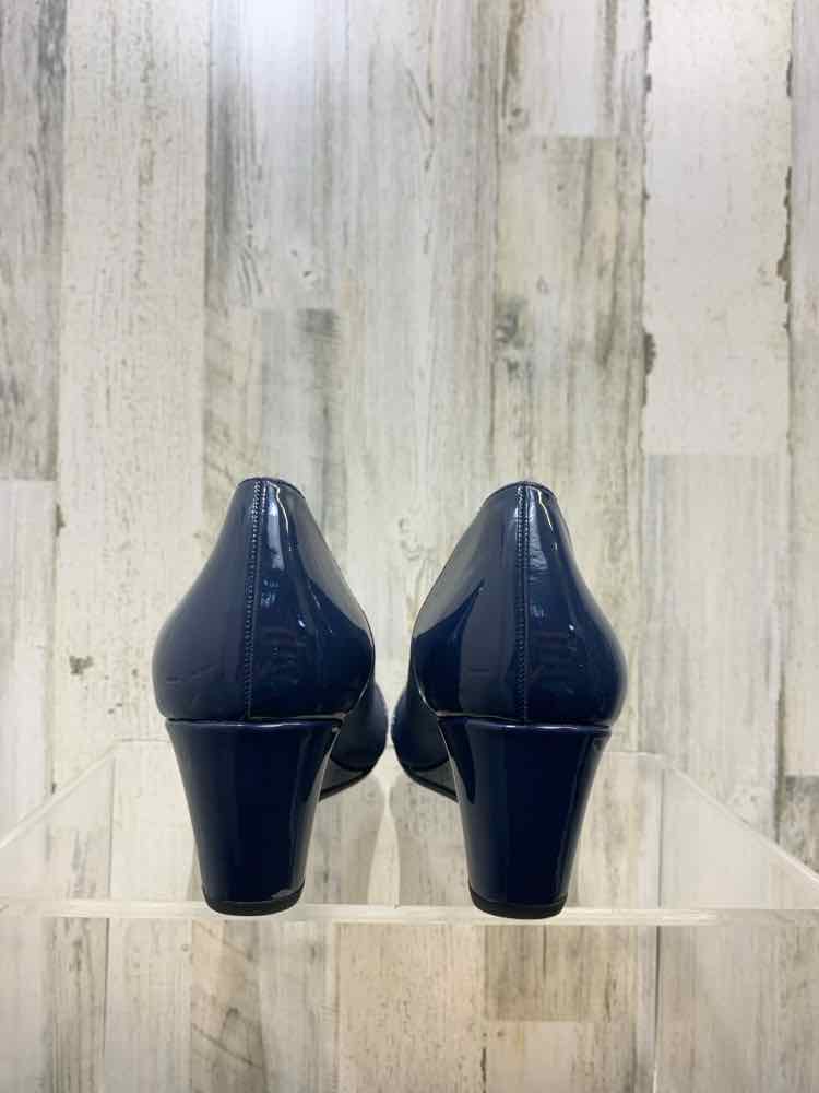 NWT LIFE STRIDE SHOES Shoe Size 10 Navy Shoes/PUMP STRETCH SIDE