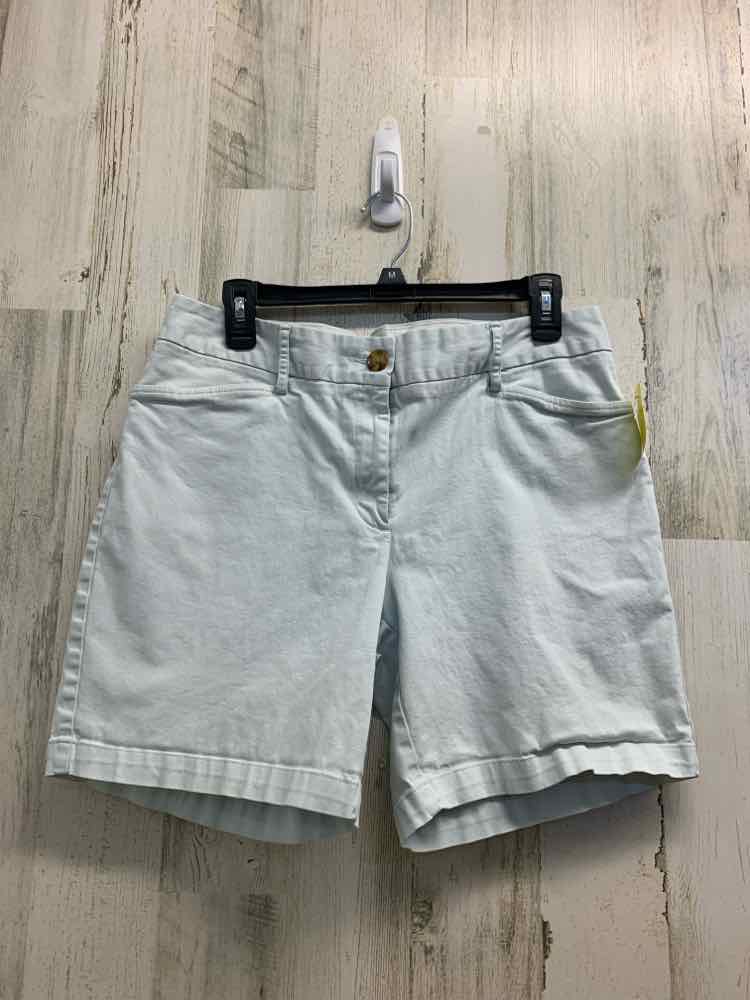 PRE-OWNED Size 10 LANDSEND BOTTOMS Khaki Solid Shorts