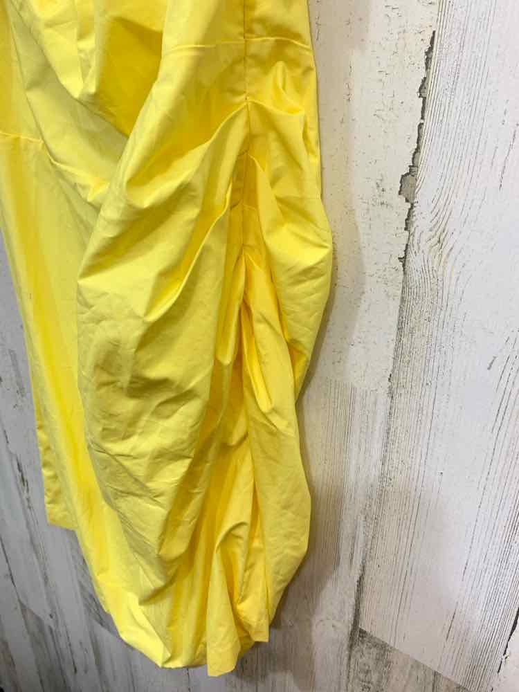 NWT A NEW DAY Dresses and Skirts Size 8 BRIGHT YELLOW Solid ONE SHOULDER Dress/O