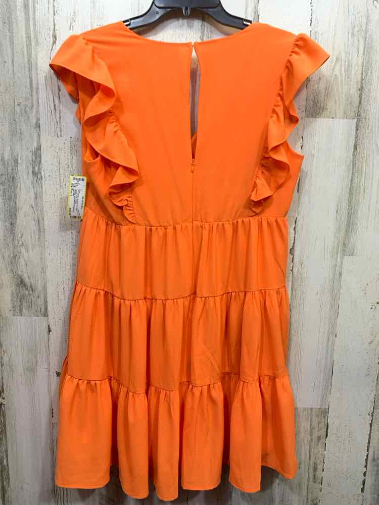 PRE-OWNED SHE + SKY Dresses and Skirts Size L Orange TIER TIERED Dress/ORANGE TI