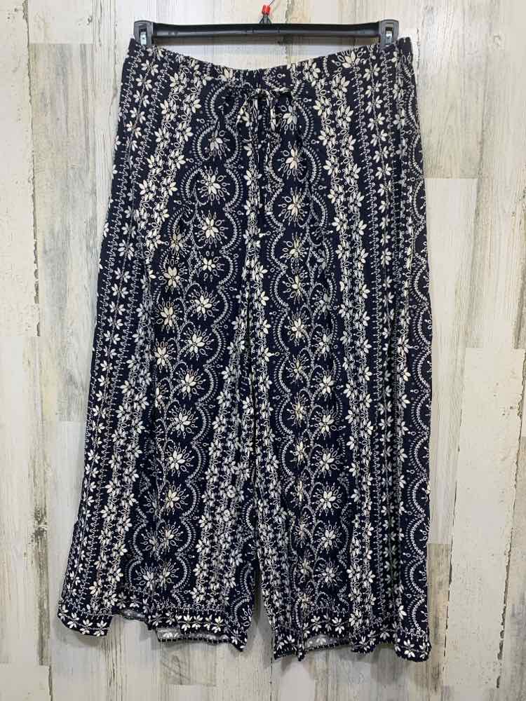 PRE-OWNED Size XL CE CE BOTTOMS WHITE/BLU Floral WIDE LEG Pants/WRAP LEGS W/ SLI