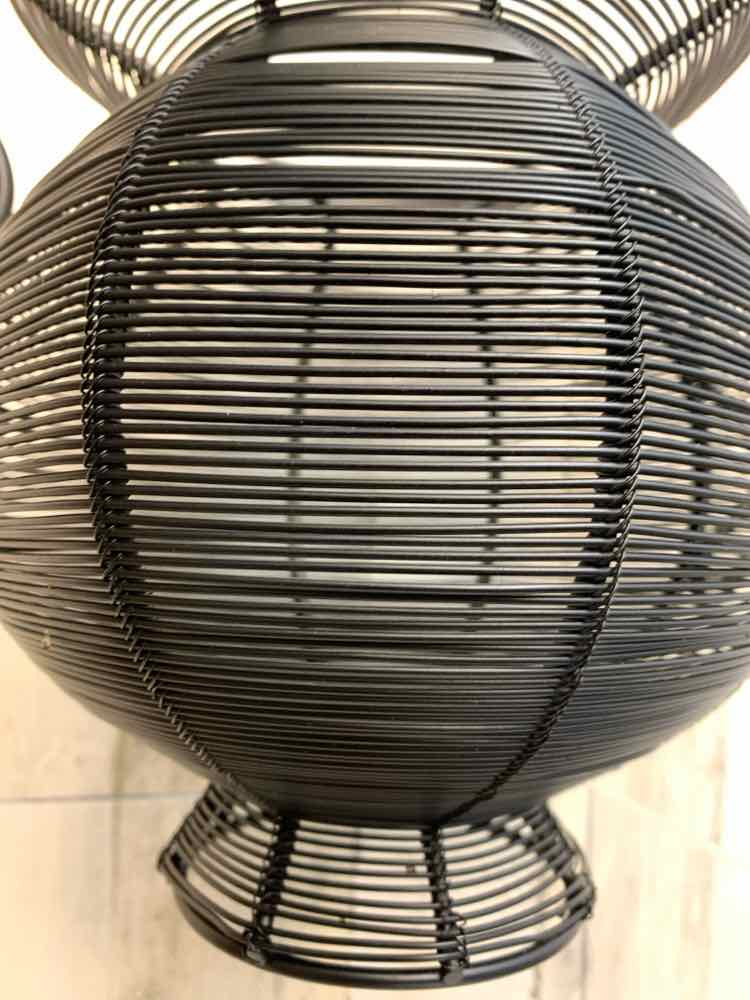 AT HOME HOME DECOR/METAL VASE