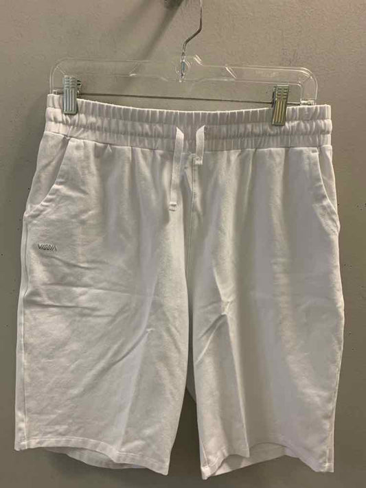 PRE-OWNED Size M VIDDA BOTTOMS White Shorts