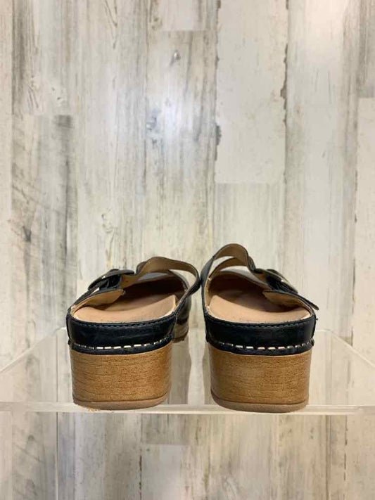 PRE-OWNED DANSKO SHOES Shoe Size 8.5 Navy LEATHER Solid CLOG Shoes/DARK NAVY SLI