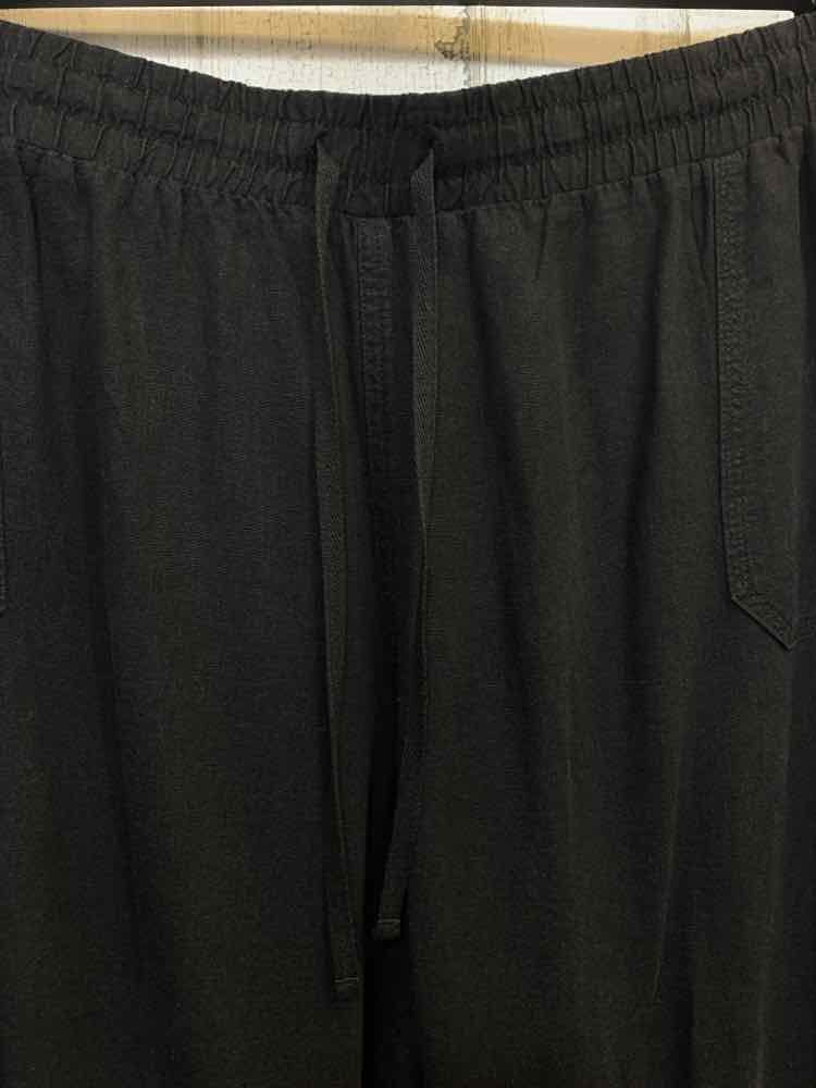 PRE-OWNED Size 26/28 CATO BOTTOMS Black Solid FLOWY Pants/BLACK FLOWY LINEN PANT