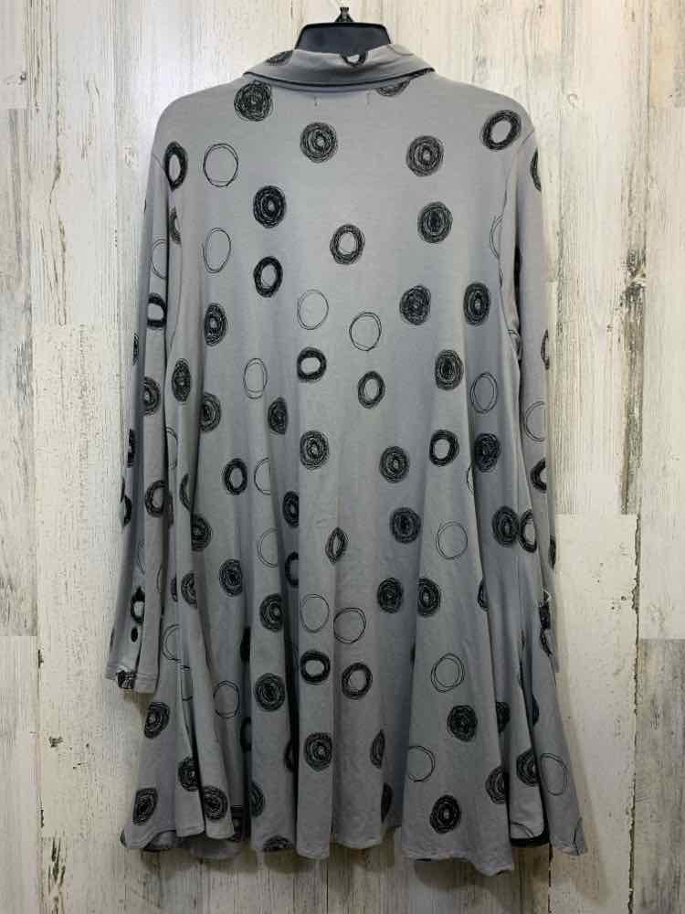 SNAPDRAGON & TWIG Tops Size L GRAY/BLACK LONG SLEEVE TUNIC SIDE PKTS BUTTON UP