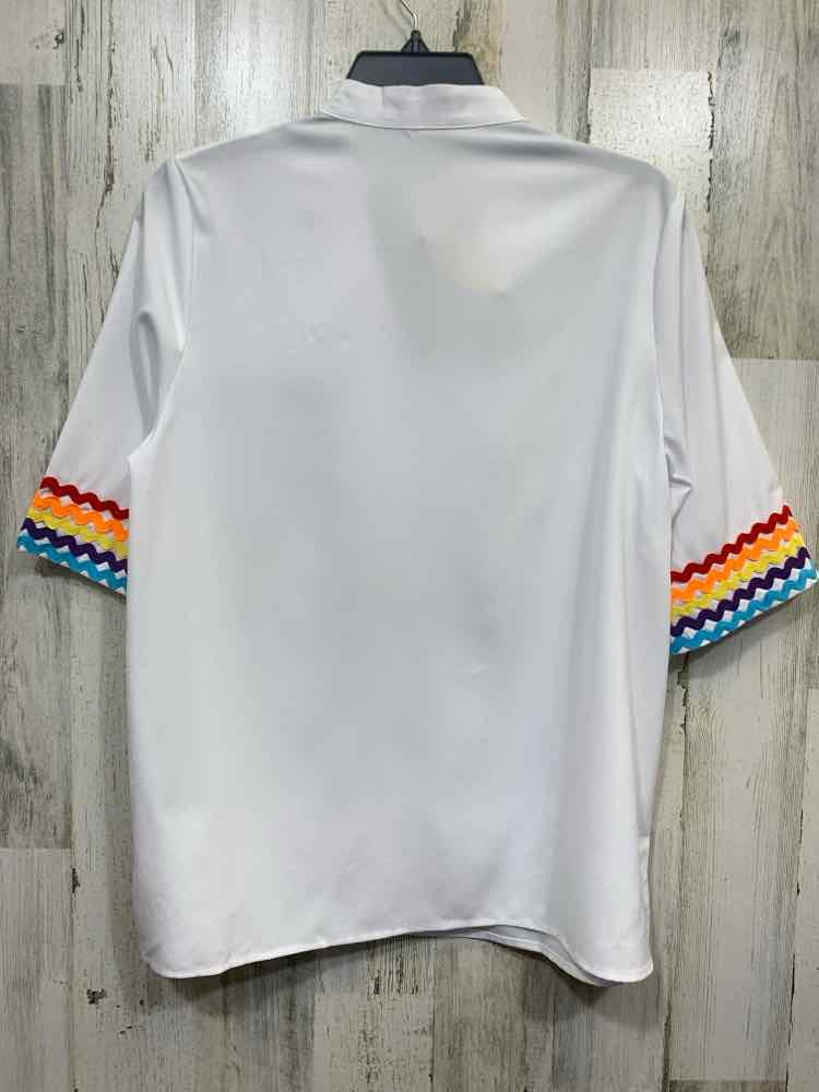 NWT MAZIK Tops Size L White SHORT SLEEVES/V NECK/MULTI-COLOR RICKRACKS Blouse