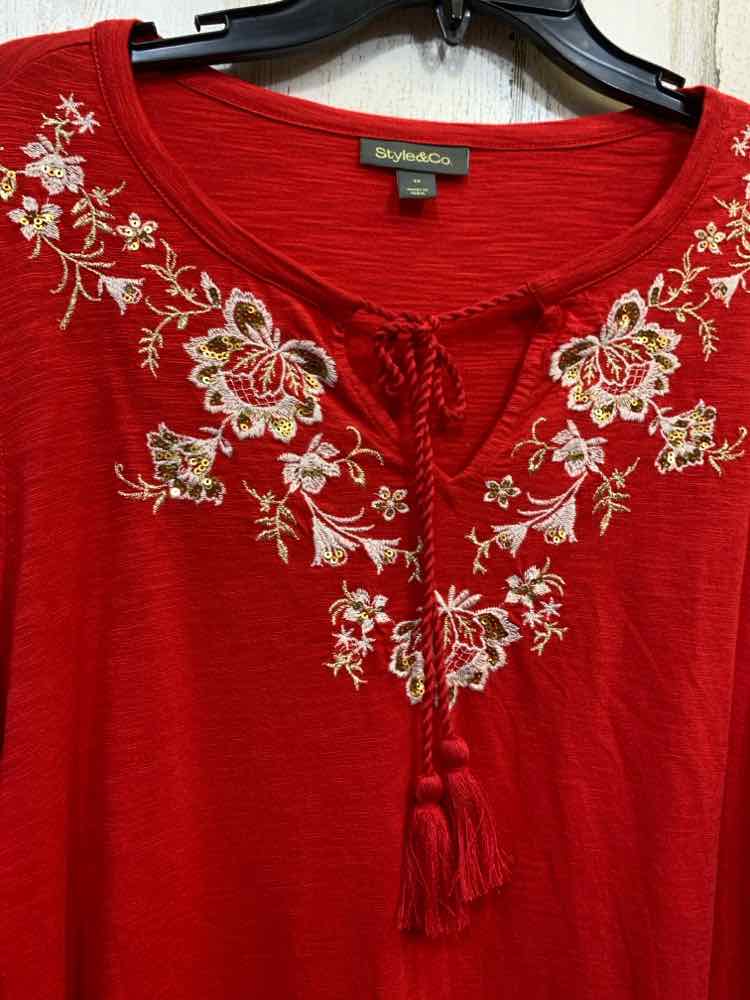 NWT STYLE & CO Tops Size 1X Red Floral LONG SLEEVE Blouse