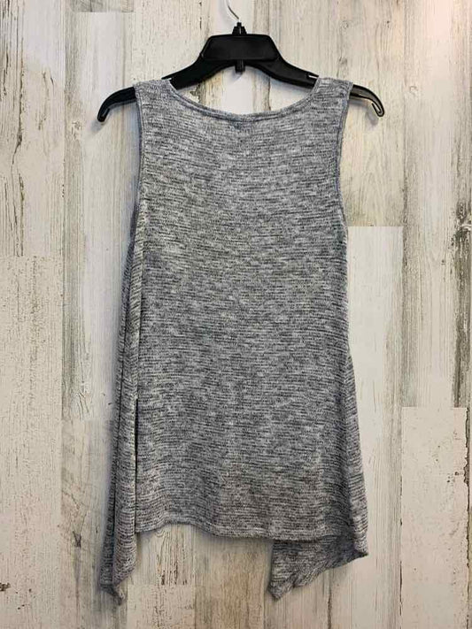 MASSIMO Tops Size M Gray SLEEVELESS TOP