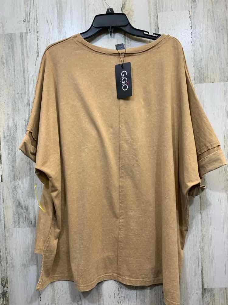NWT GIGIO Tops Size L Tan BAT SLEEVES Blouse