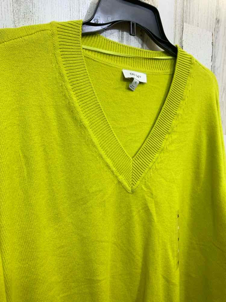 NWT ON 34TH Size XL Tops Lime Green V-NECK LONG SLEEVES SWEATER