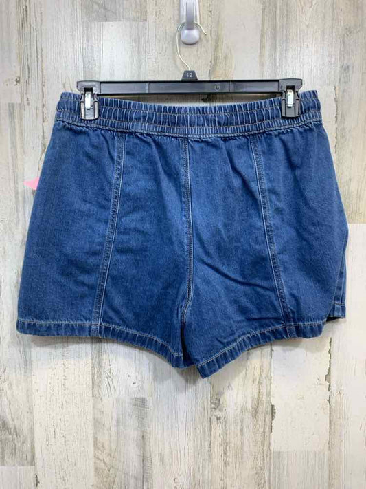 PRE-OWNED Size 8 LOFT BOTTOMS Blue Denim Shorts