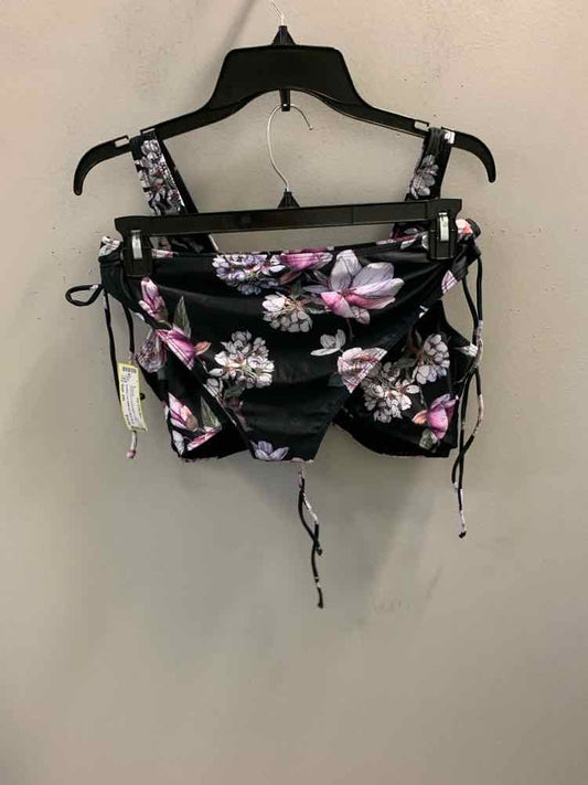 PLUS SIZES Size 2XL BLK/PUR/WHT Floral Swimsuit