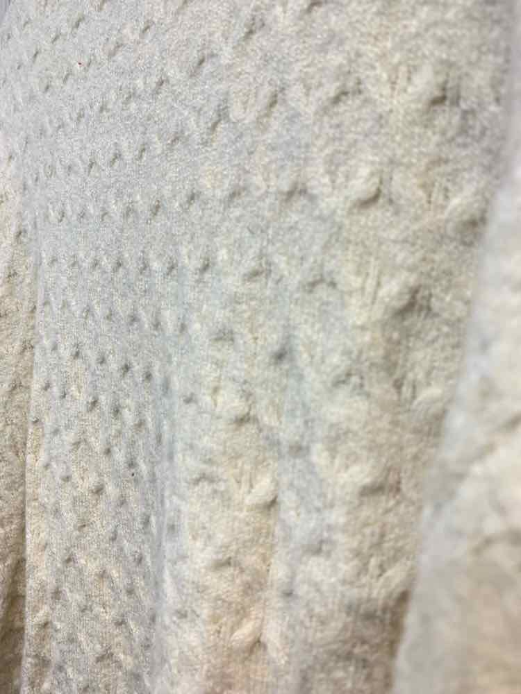 NWT ON 34TH Size XS Tops Cream HONEYCOMB LONG SLEEVE/MOCK NECK SWEATER