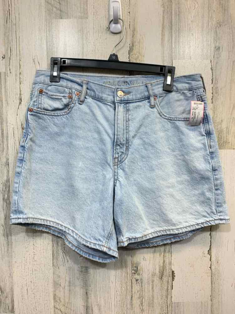 PRE-OWNED Size 10 AMERICAN EAGLE BOTTOMS LT BLUE Shorts