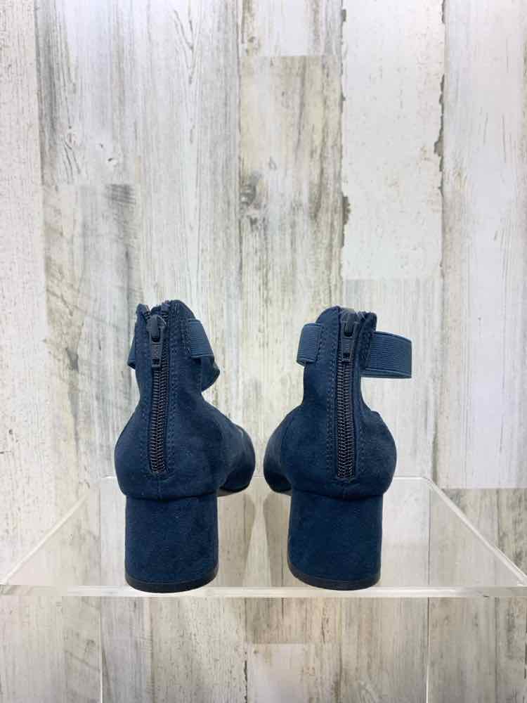 PRE-OWNED WHITE MOUNTAIN SHOES Navy 7.5 INCHES TALL Shoes