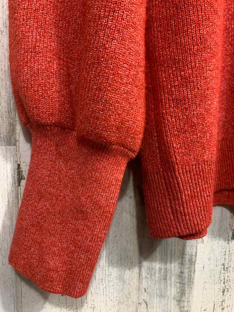 PRE-OWNED WONDERLY Size L Tops Pumpkin LONG SLEEVES COWL NECK SWEATER