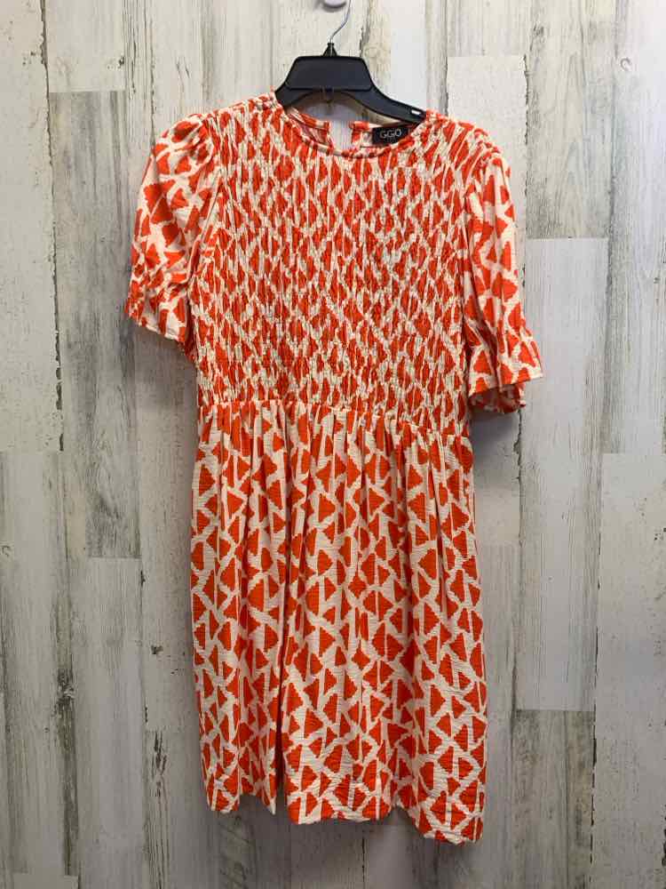 NWT GIGIO Dresses and Skirts Size M CREAM/ORANGE TRIANGLE SUNDRESS Dress/CREAM/O
