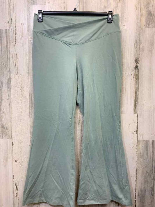 Size 2X OLD NAVY PLUS SIZES PALE GREEN FLARE Pants