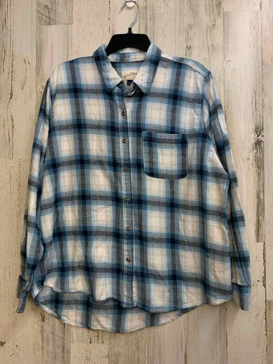 UNIVERSAL THREADS Tops Size L BLU/WHT Plaid LONG SLEEVES Shirt