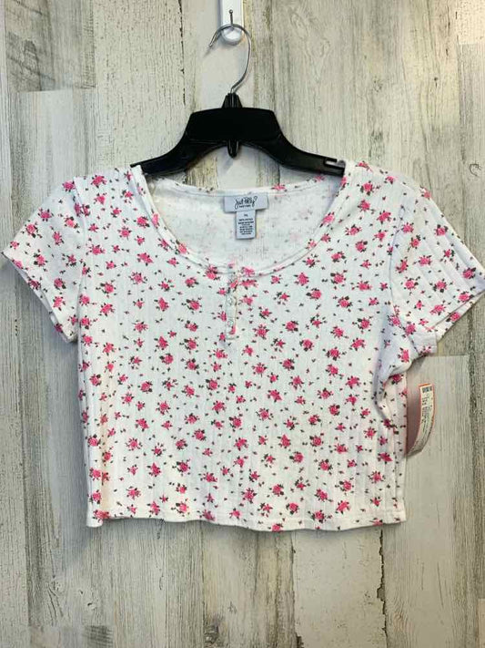 PRE-OWNED JUST PELLY Tops Size XL WHT Floral SHORT SLEEVES TOP