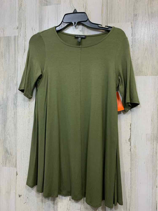 PRE-OWNED EILEEN FISHER Tops Size XS Olive SHORT SLEEVES /SCOOP NECKLINE TUNIC