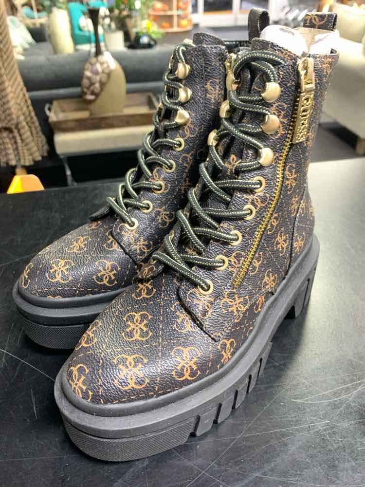 NWT GUESS SHOES Shoe Size 5.5 Brown Boots