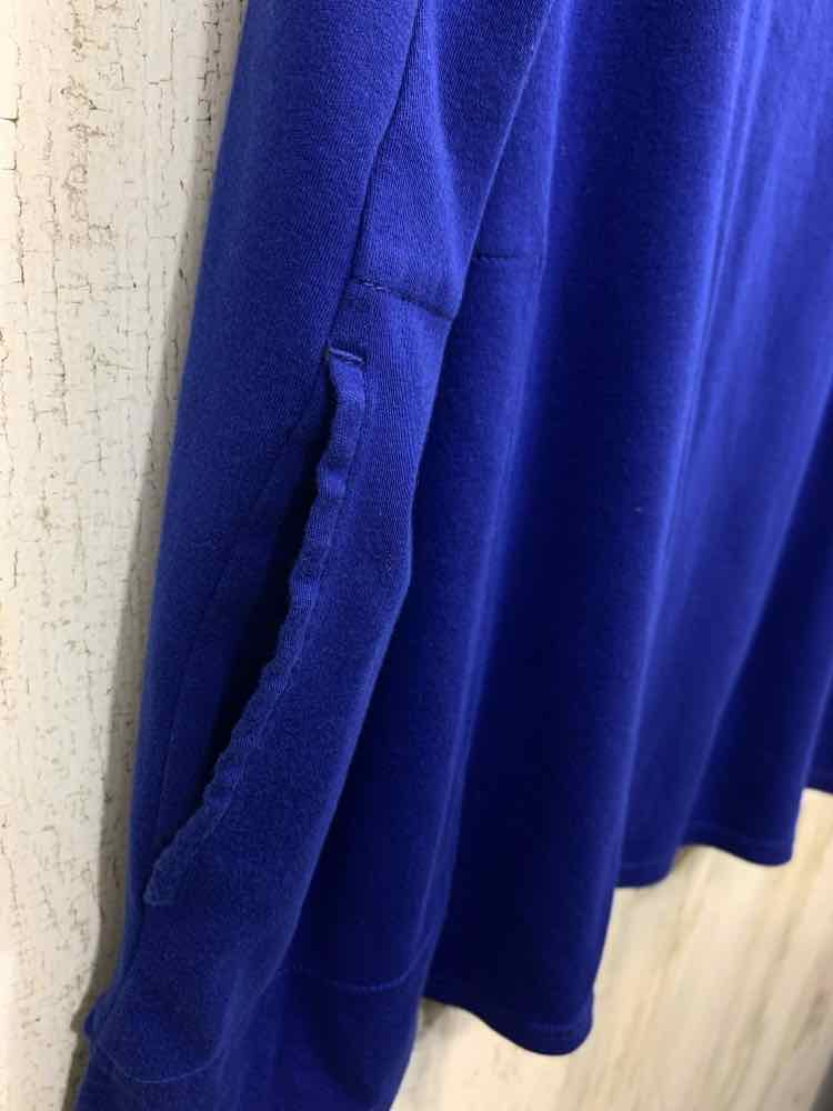 PRE-OWNED CHICO'S Tops Size 2 Royal Blue SHORT SLEEVES Blouse