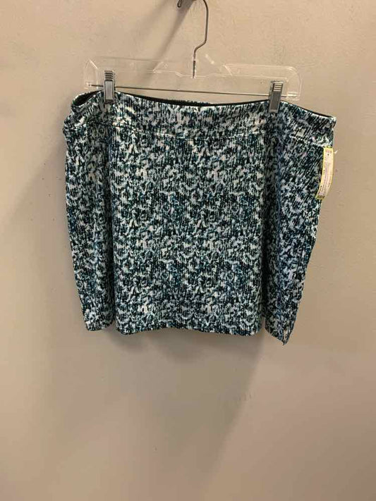 TRANQUILITY PLUS SIZES Size XXL WHT/TEAL/BLU/GRN BLACK LEAFS Skirt