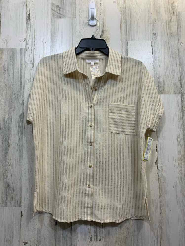 NWT BLUE PEPPER Tops Size M WHITE/TAN Stripe COLLAR /BUTTON DOWN STITCH POCKET O