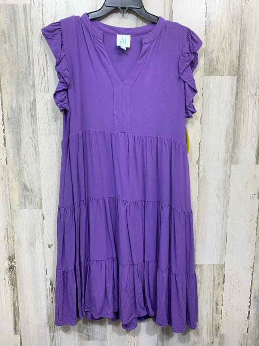 PRE-OWNED SHOP THE MINT Dresses and Skirts Size L Purple TIER TIERED Dress/PURPL
