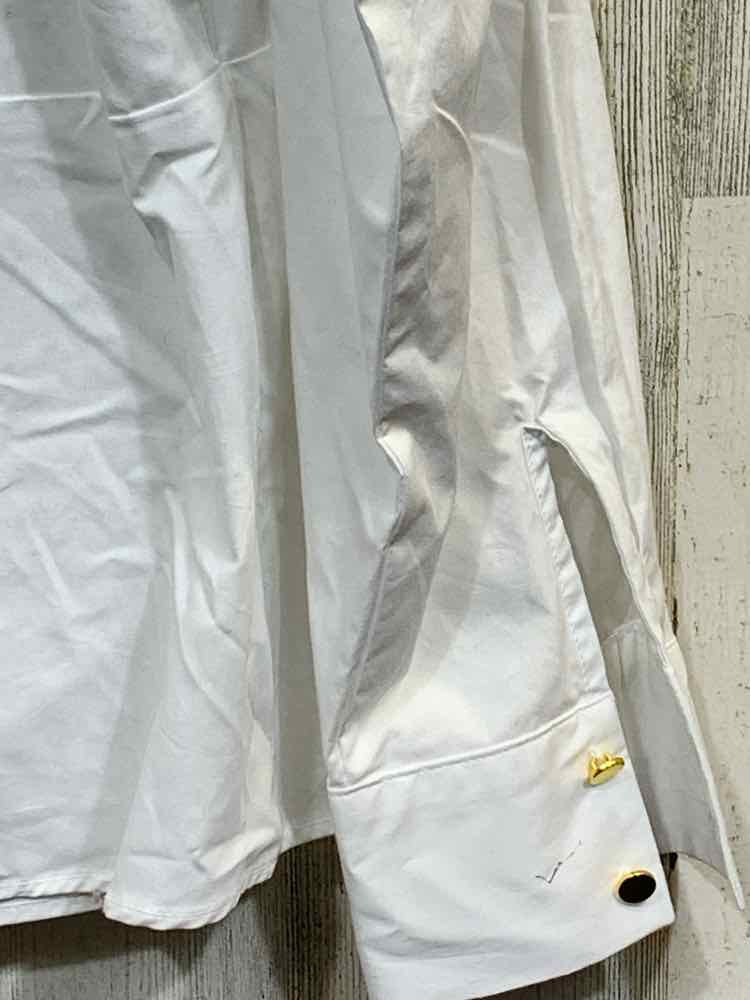 NWT INC Size 1X Tops White Solid LONGSLEEVE Shirt