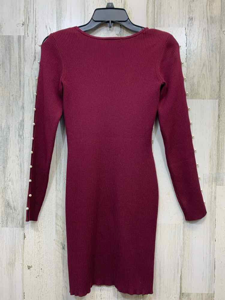 PRE-OWNED BY & BY Dresses and Skirts Size M WINE RIBBED BODY CON Dress/WINE RIBB